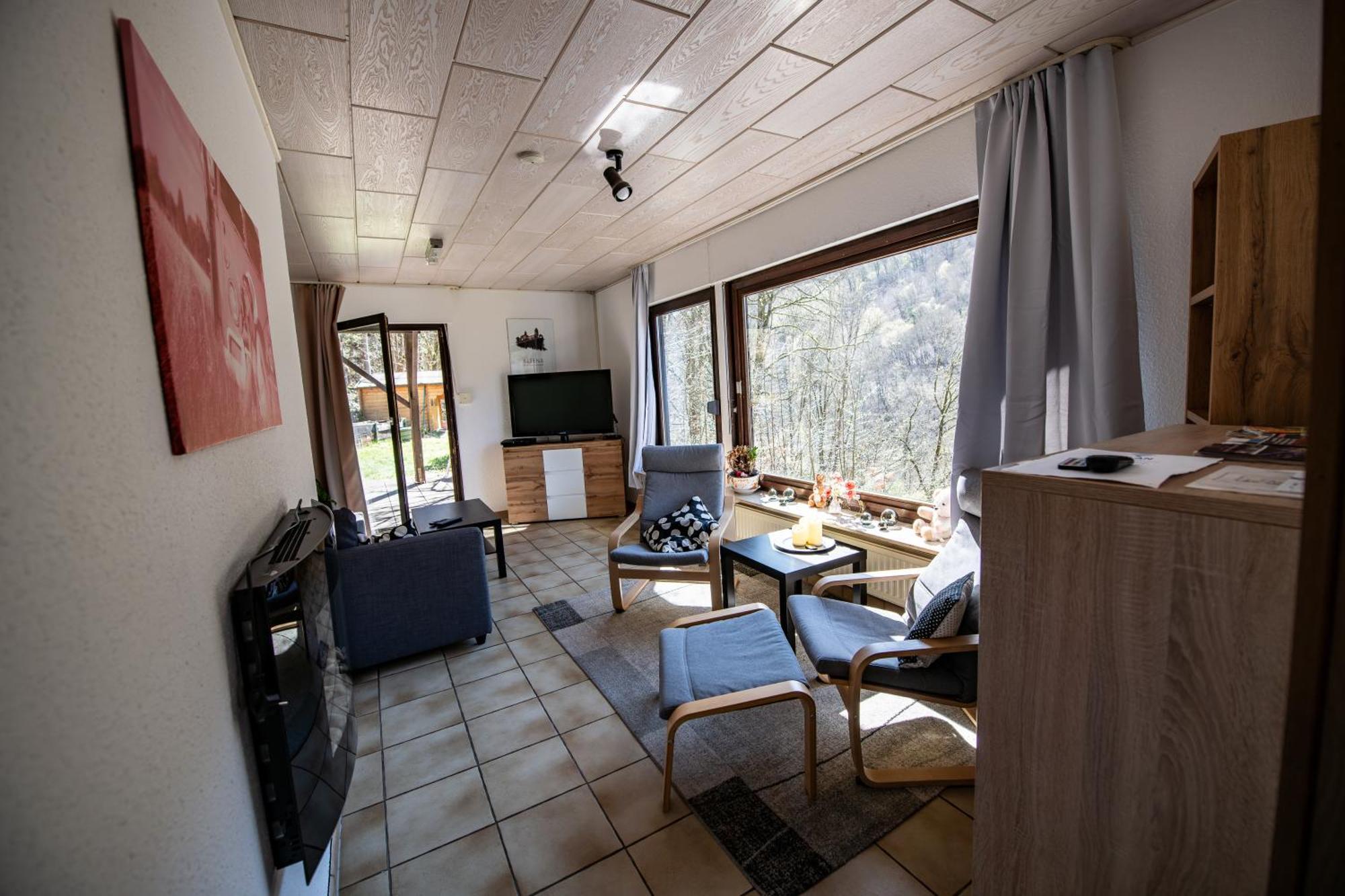 Schoene Ferienwohnung In Ruhiger Lage Altena Exteriér fotografie